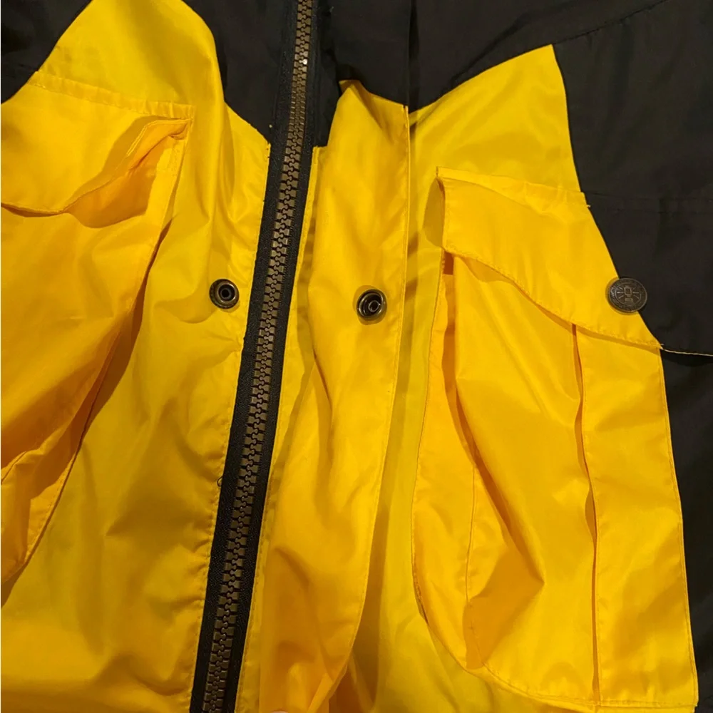 Vintage Coleman Coat Men’s Medium Black Yellow Full Zip Snaps Lined Hooded